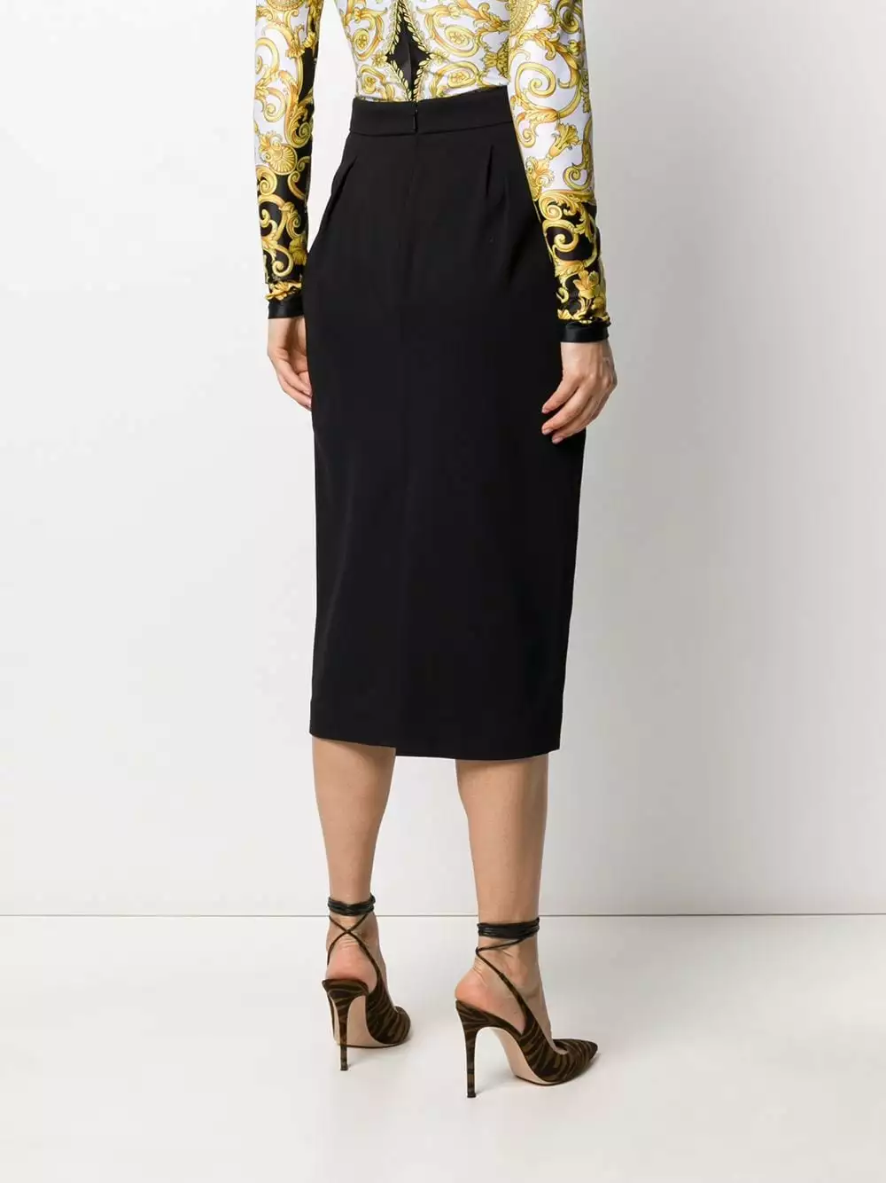 Versace High waisted pencil skirt 6 Versace high-waisted pencil skirt