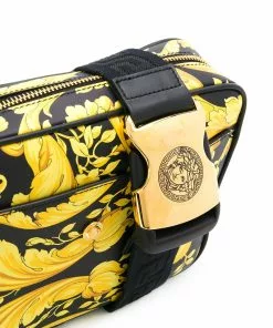 Versace Barocco print belt bag 10 Versace Barocco-print belt bag
