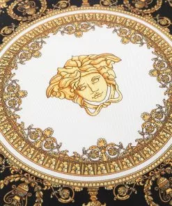 Versace Barocco Medusa print cushion 7 Versace Barocco Medusa-print cushion
