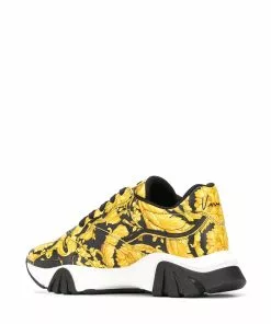 Versace Squalo Barocco print sneakers 8 Versace Squalo Barocco-print sneakers