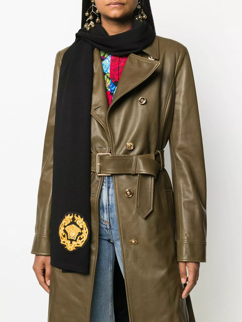 Versace Medusa Crest winter scarf 4 Versace Medusa Crest winter scarf