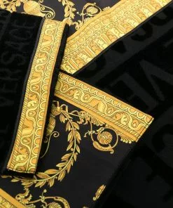 Versace Barocco-print towel set