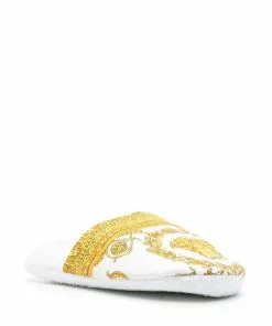 Versace Medusa head print slippers 7 Versace Medusa head-print slippers