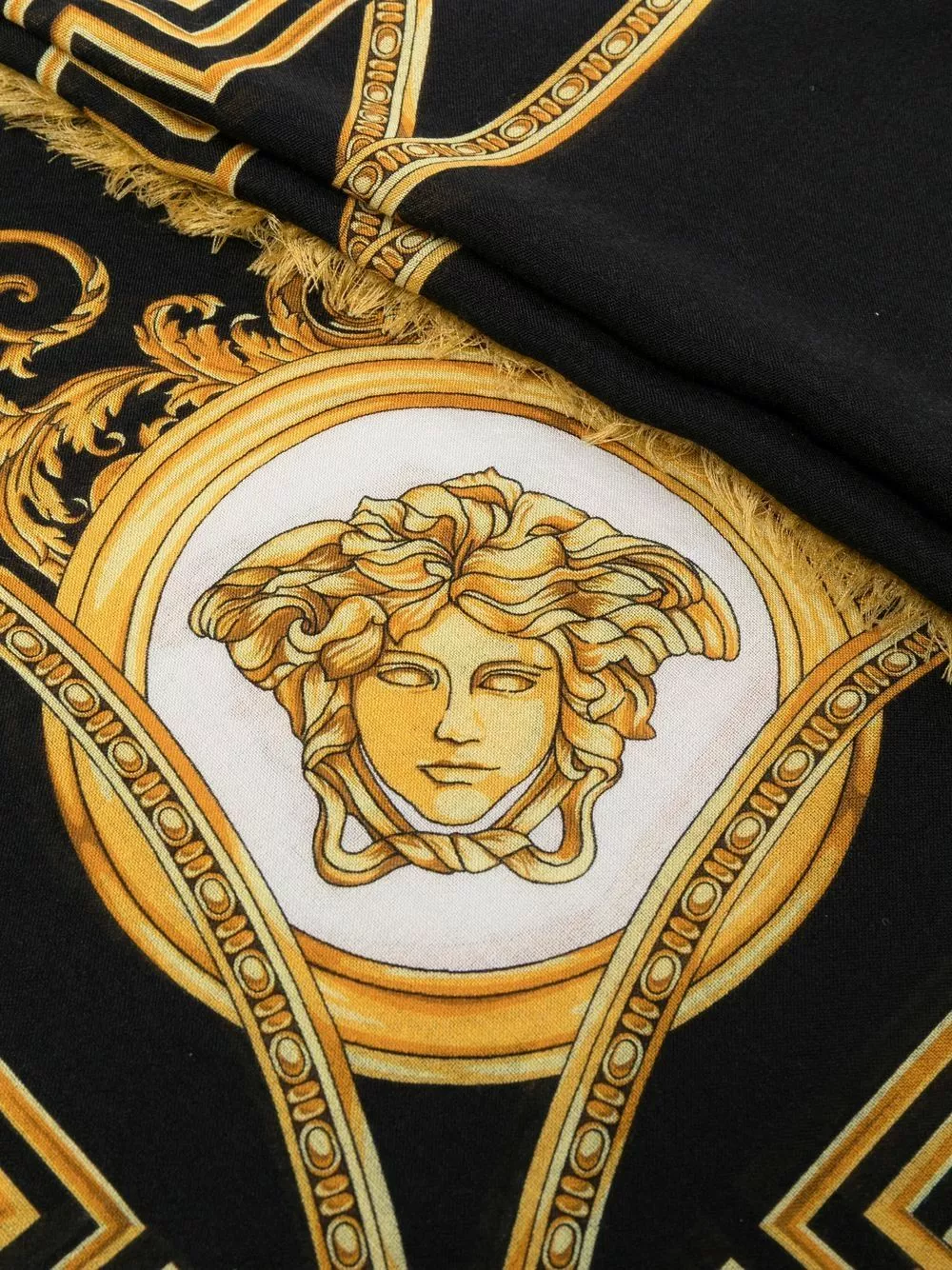 Versace Medusa head motif silk scarf 5 Versace Medusa-head motif silk scarf
