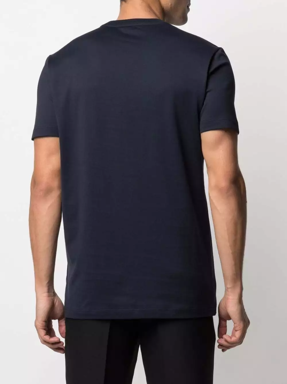 Versace Medusa embroidered T shirt 6 Versace Medusa-embroidered T-shirt