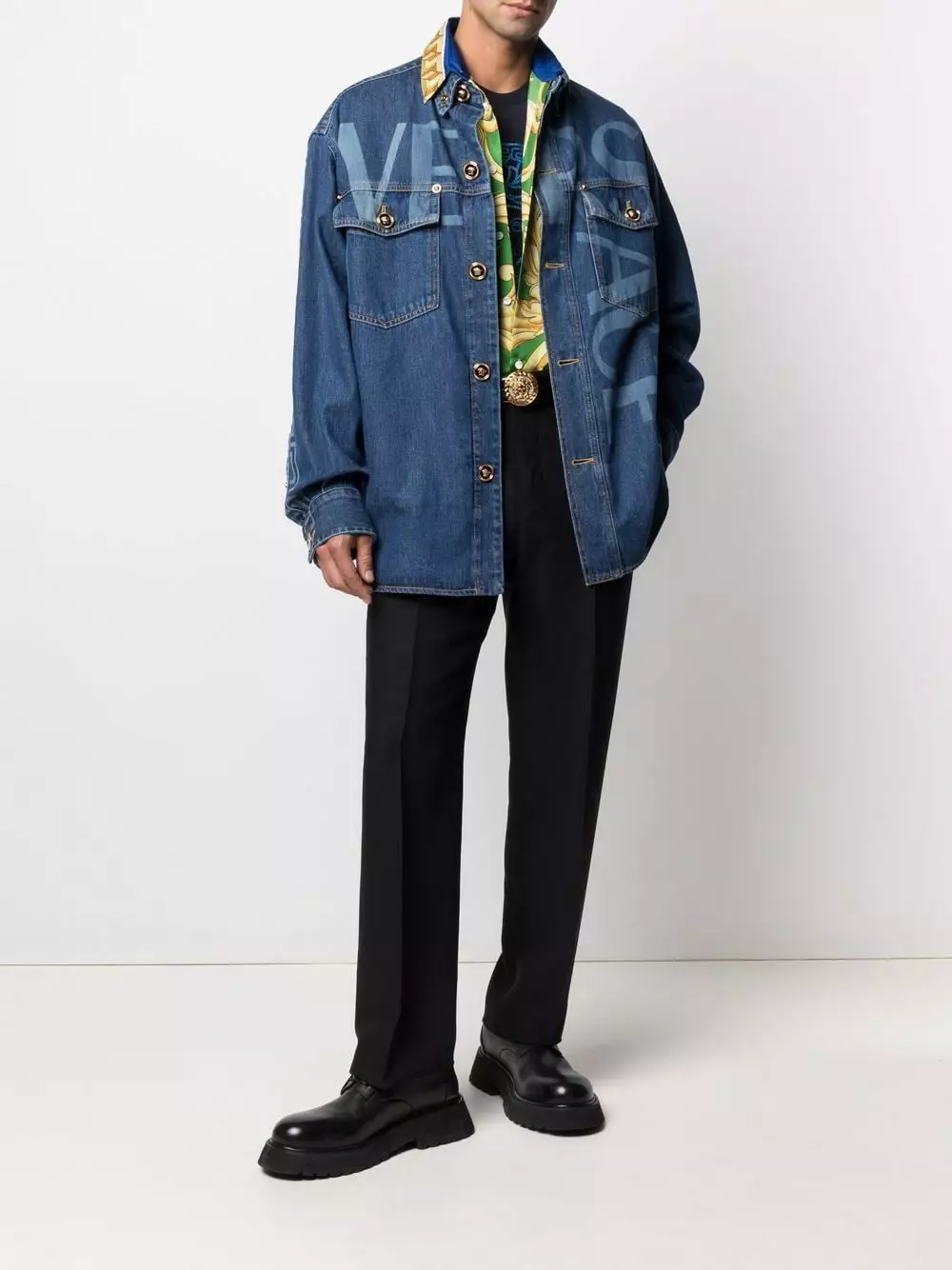 Versace Medusa embroidered T shirt 4 Versace Medusa-embroidered T-shirt