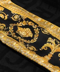 Versace logo pattern baroque blanket