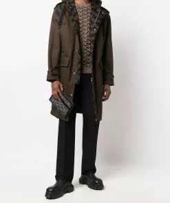 Versace Greca logo print leather clutch bag 9 Versace Greca logo-print leather clutch bag