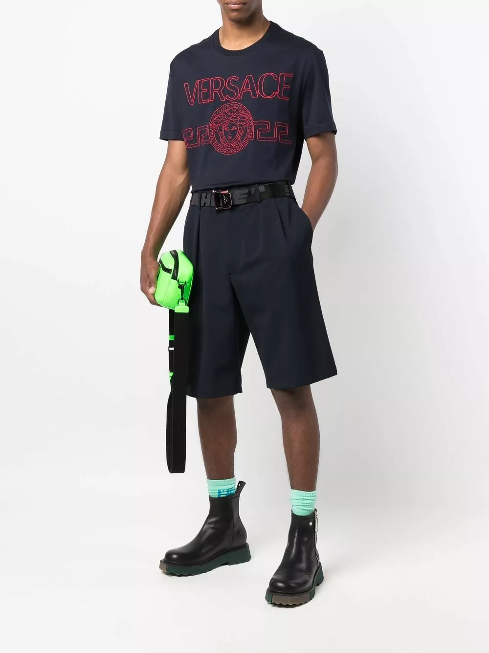 Versace Embroidered logo short sleeve T shirt 4 Versace embroidered-logo short-sleeve T-shirt