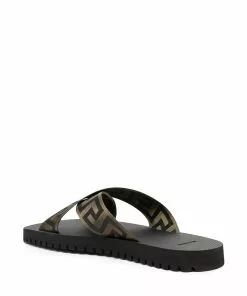 Versace Greca pattern crossover strap sandals 8 Versace Greca-pattern crossover-strap sandals