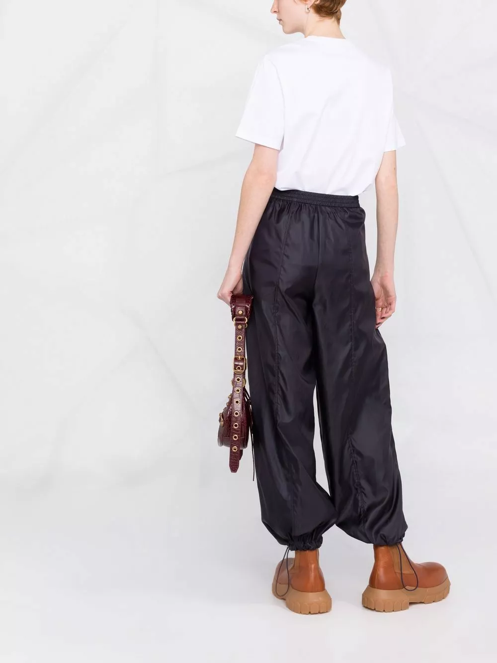 Versace Rhinestone embellished Medusa T shirt 6 Versace rhinestone-embellished Medusa T-shirt