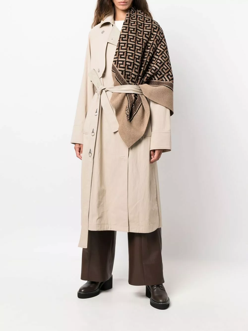 Versace La Greca knitted scarf 4 Versace La Greca knitted scarf