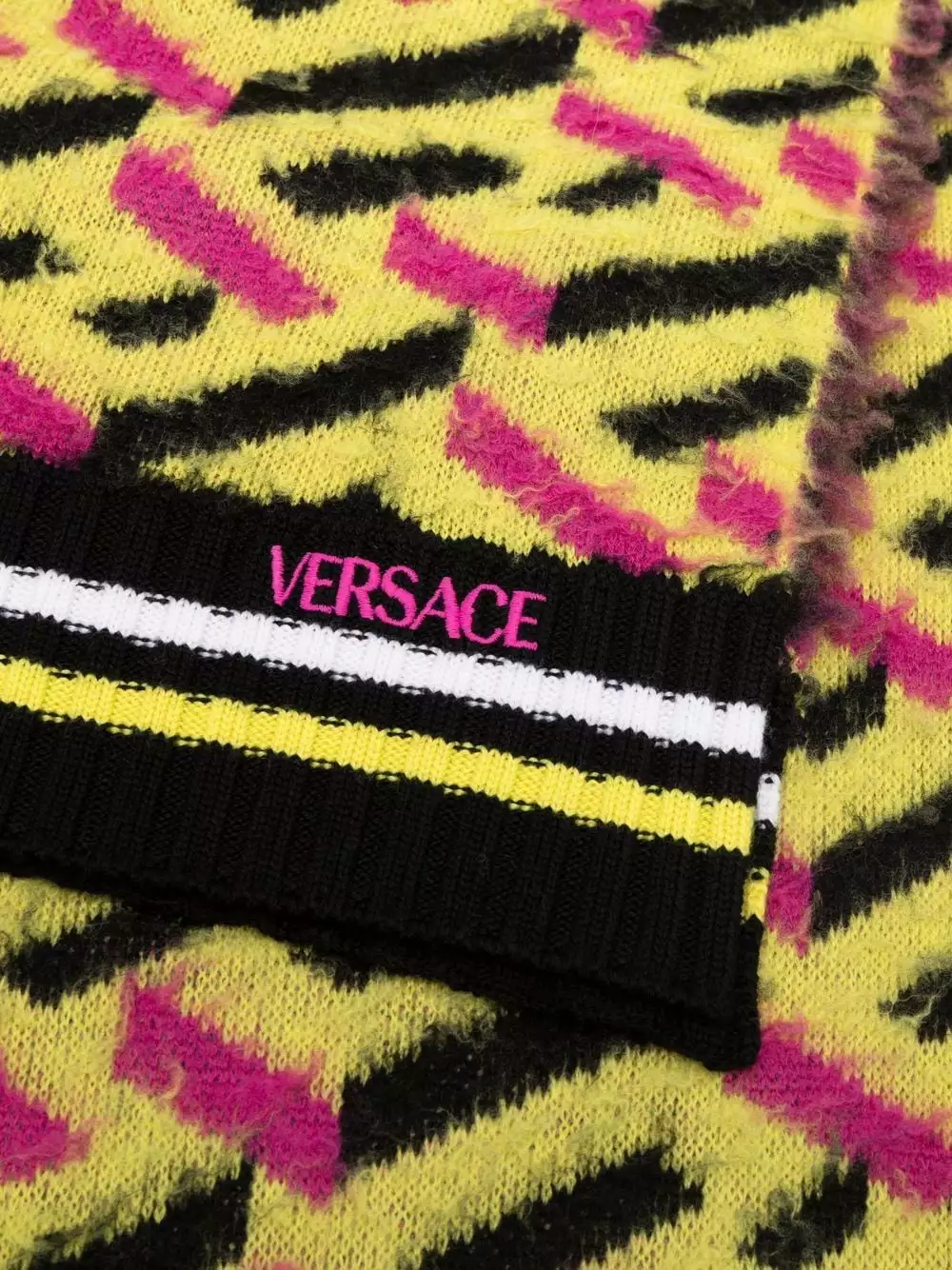 Versace Intarsia knit scarf virgin wool scarf 5 Versace intarsia-knit scarf virgin-wool scarf